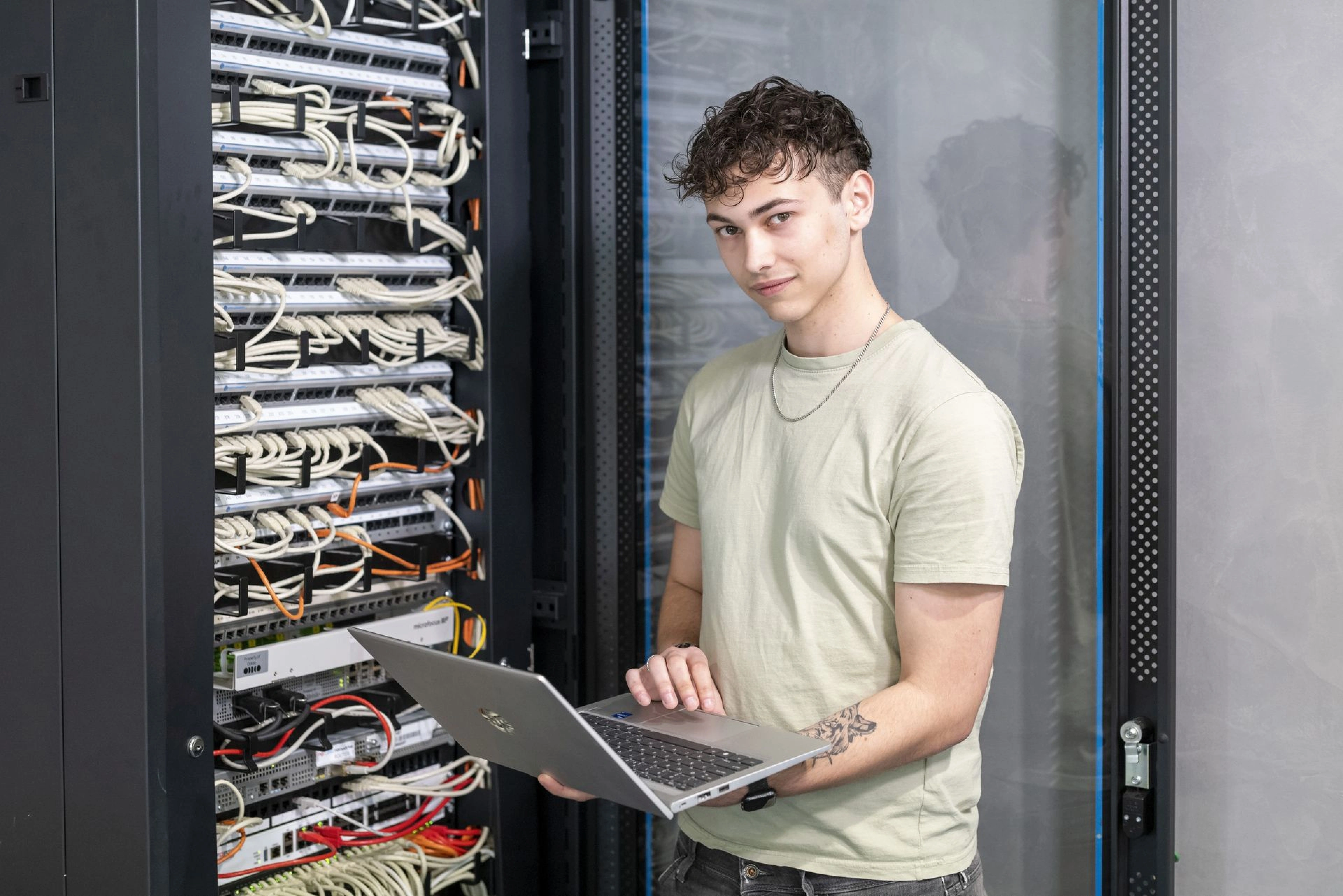 vacature system engineer. cloud server netwerk